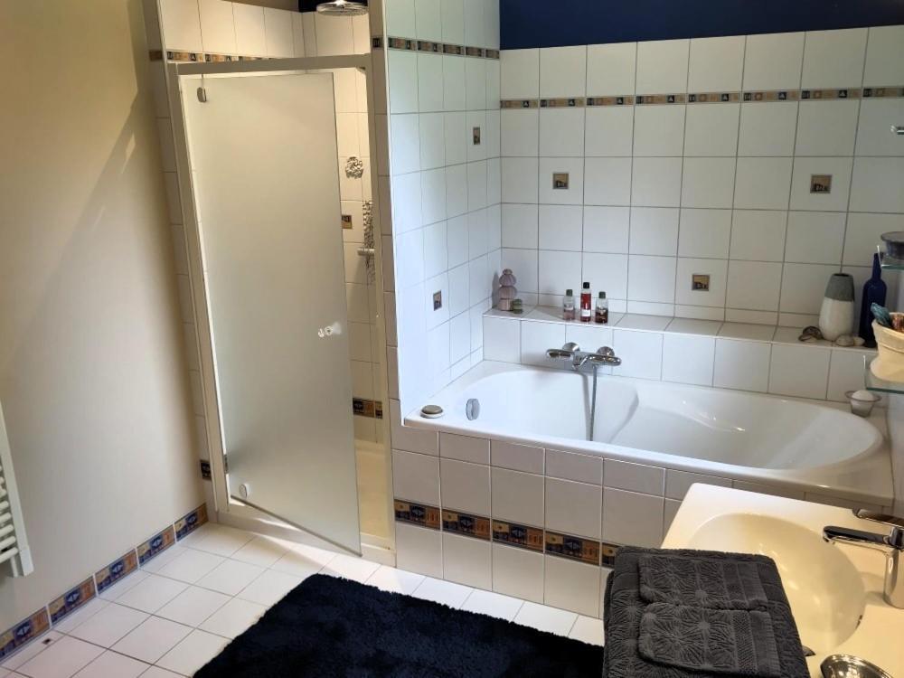 B&B Chez Frederique Et Norbert Mogneneins Zewnętrze zdjęcie