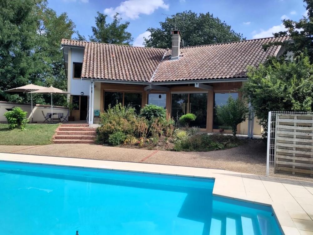 B&B Chez Frederique Et Norbert Mogneneins Zewnętrze zdjęcie